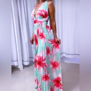 Beautiful tropical floral maxi dress